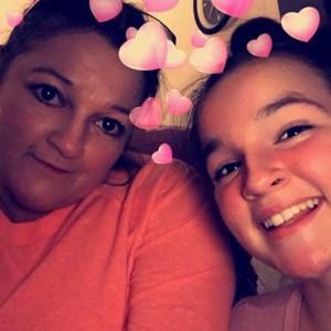 Meet your Posher, Dena